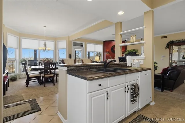 $289,900 | 928 Buckingham Drive, Unit 3, Camdenton, MO 65020