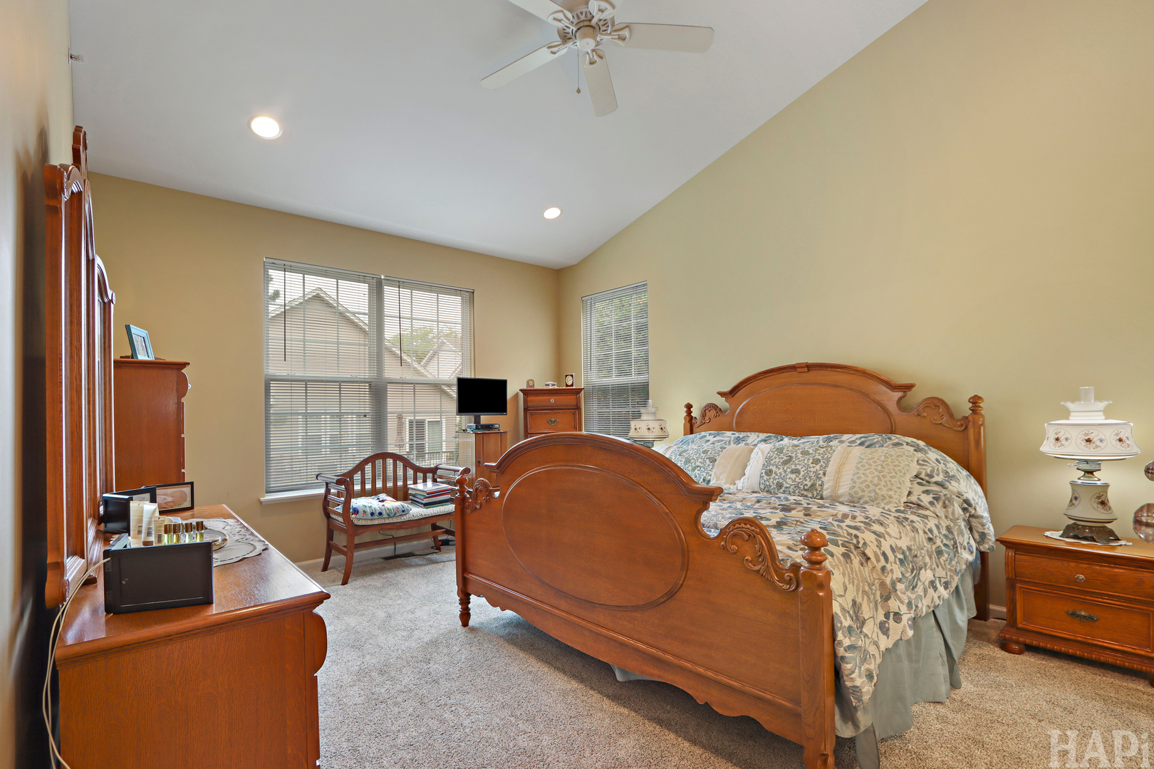 5952 Leeds Road Hoffman Estates, IL 60192 - Photo 14 of 29