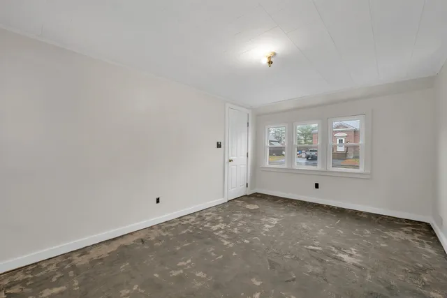 $230,000 | 317 Highway 25, Warren, NH 03279