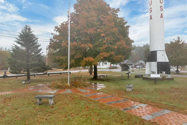 $230,000 | 317 Highway 25, Warren, NH 03279