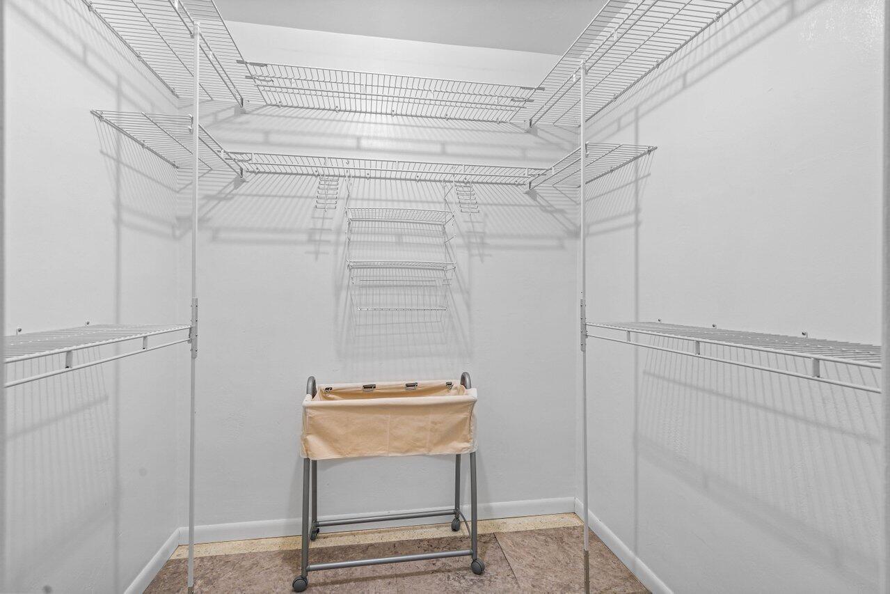 643 Northwest 11th Avenue Boca Raton, FL 33486 - Photo 22 of 37 Walk-in closet