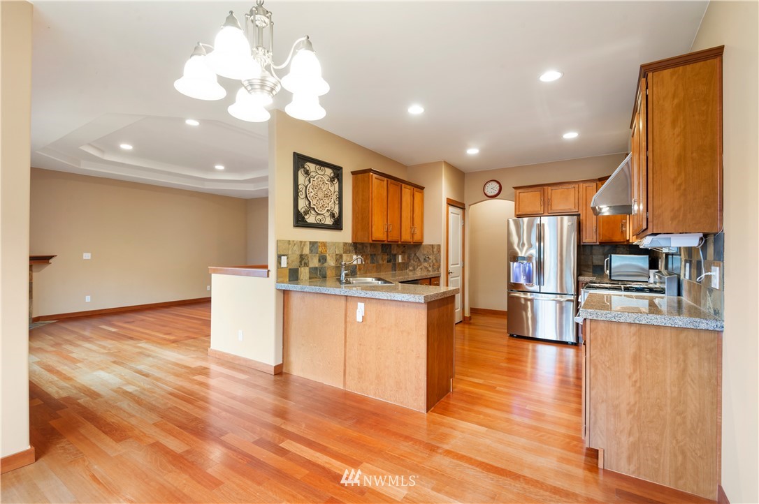 9734 Phillips Road Southeast Port Orchard, WA 98367 - Photo 11 of 33 Gallery Image 11