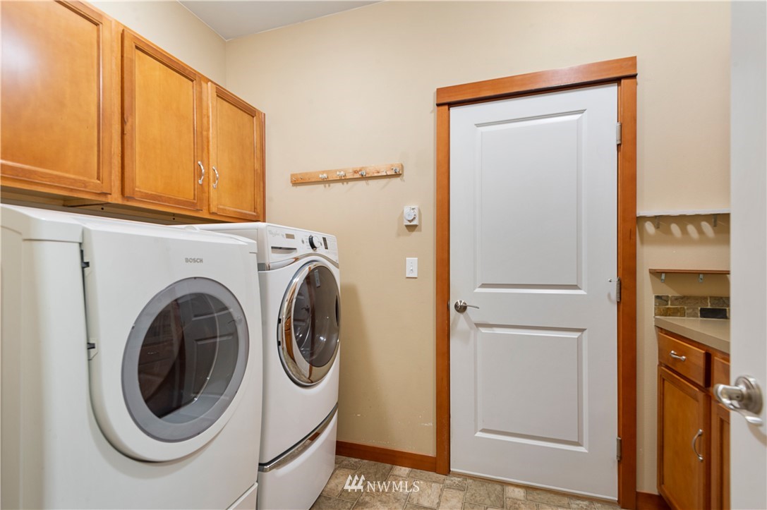 9734 Phillips Road Southeast Port Orchard, WA 98367 - Photo 21 of 33 Gallery Image 21
