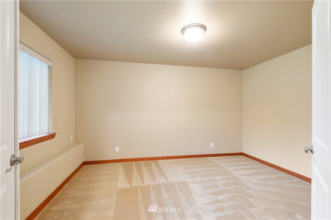 9734 Phillips Road Southeast Port Orchard, WA 98367 - Photo 24 of 33 Gallery Image 24