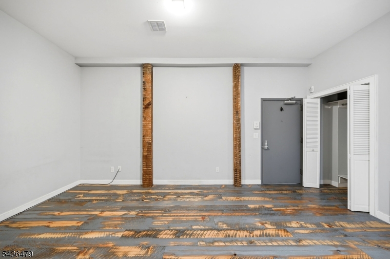 180 Spring Street, Unit 304 Newton, NJ 07860 - Photo 9 of 29