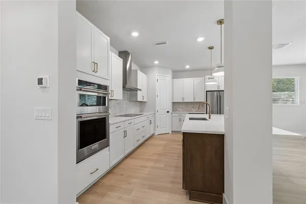 $1,199,990 | 2916 West Ellis Drive, Tampa, FL 33611