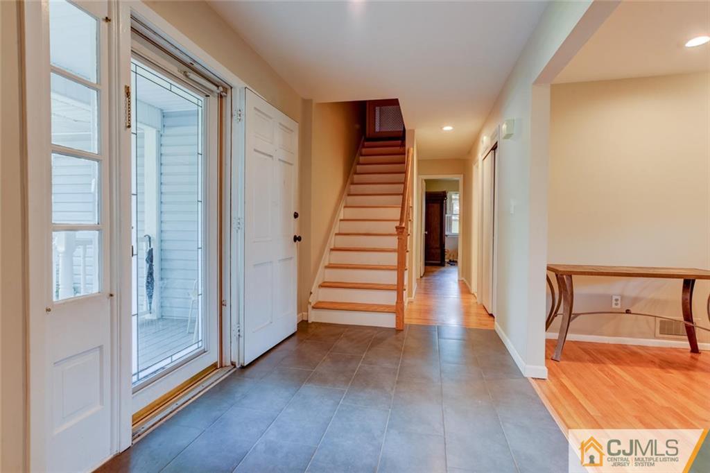 20 Carter Road East Brunswick, NJ 08816 - Photo 8 of 24 Gallery Image 8