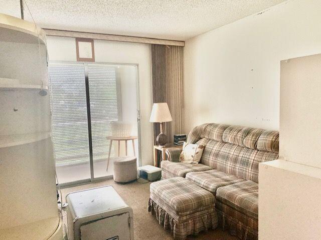 194 Brighton East Boca Raton, FL 33434 - Photo 8 of 24 Second Bedroom