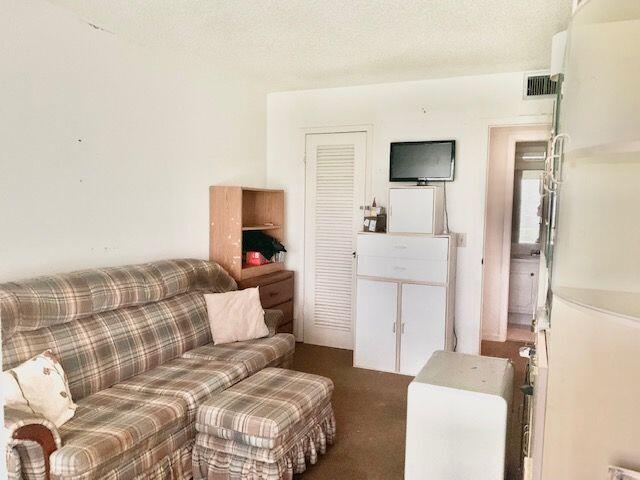 194 Brighton East Boca Raton, FL 33434 - Photo 9 of 24 Second Bedroom