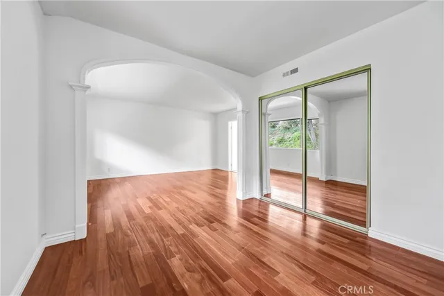 $4,450 | 9637 Via Rimini, Burbank, CA 91504