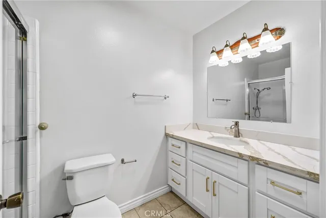 $4,450 | 9637 Via Rimini, Burbank, CA 91504