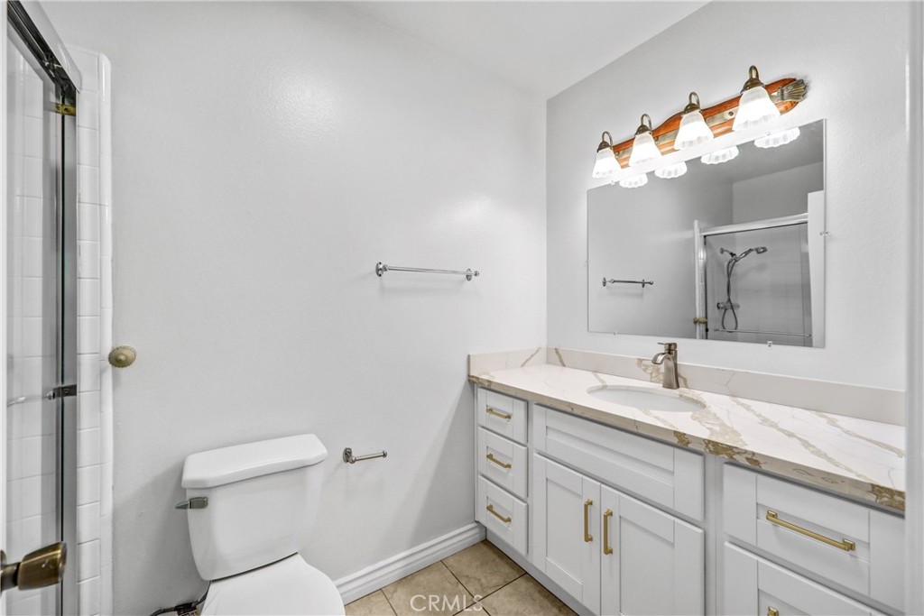 9637 Via Rimini, Unit 121 Burbank, CA 91504 - Photo 19 of 29