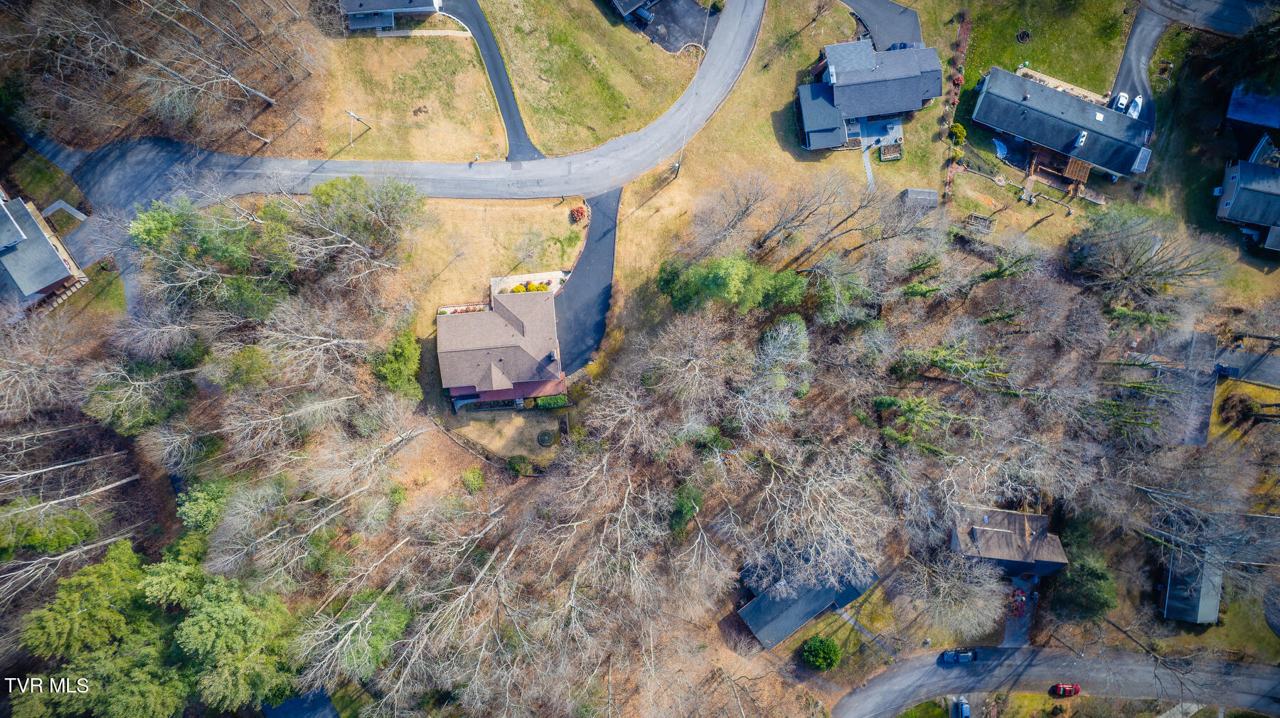 408 Robin Road Bristol, TN 37620 - Photo 42 of 42 106