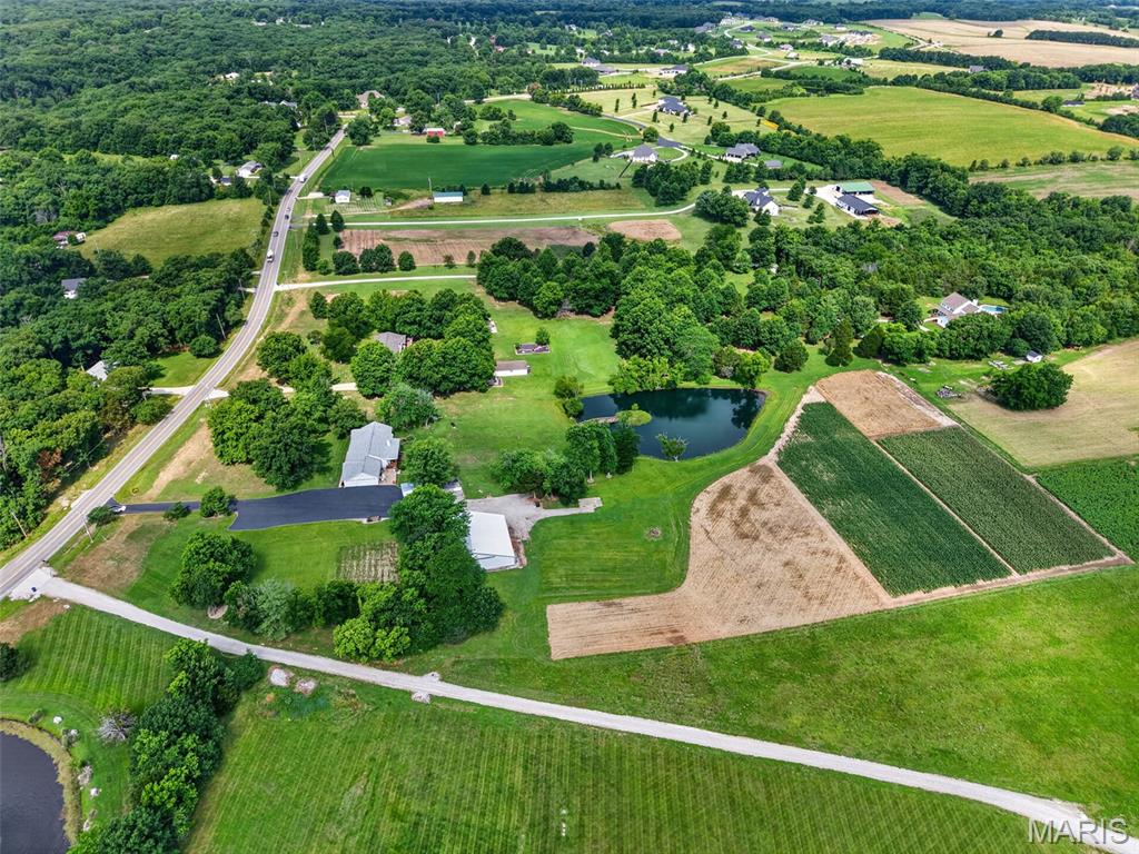 4075 Hwy D Defiance, MO 63341 - Photo 82 of 87