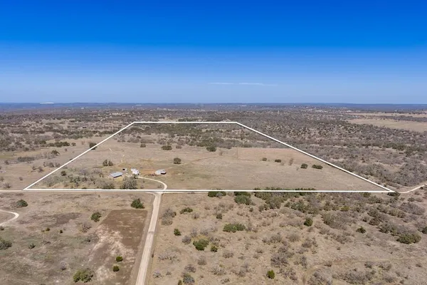 $2,250,000 | 2020 Wendel Road, Harper, TX 78631