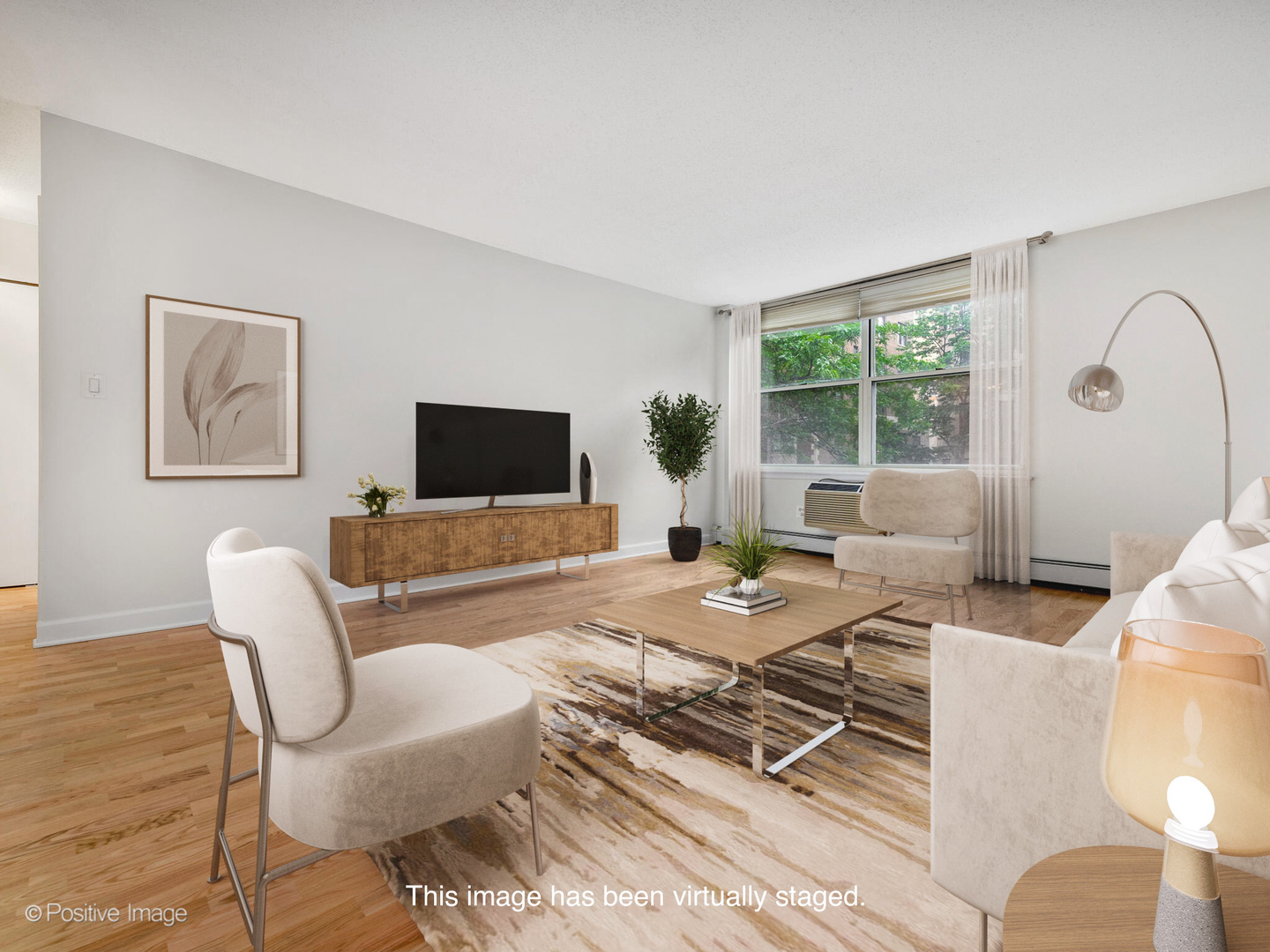 3033 North Sheridan Road, Unit M2 Chicago, IL 60657 - Photo 2 of 19 Gallery Image 2