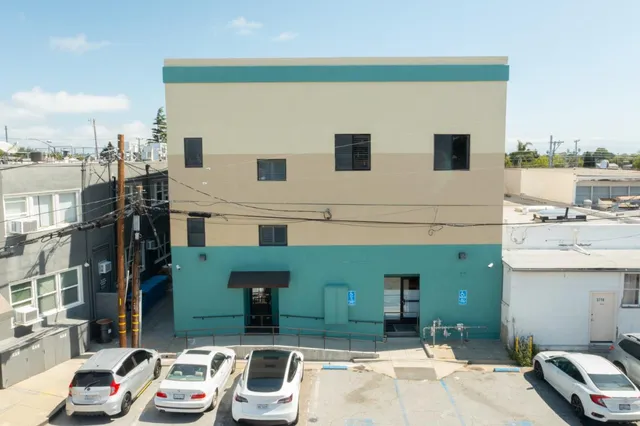 $3,498,000 | 3708 South El Camino Real, San Mateo, CA 94403