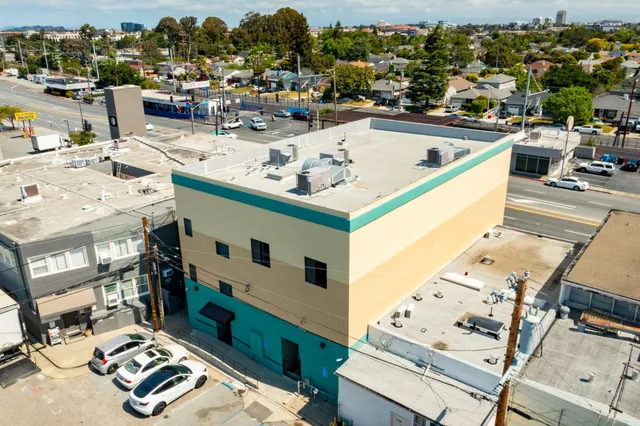 $3,498,000 | 3708 South El Camino Real, San Mateo, CA 94403