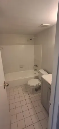 $1,300 | 251 Northwest 177th Street, Unit 105, Miami, FL 33169