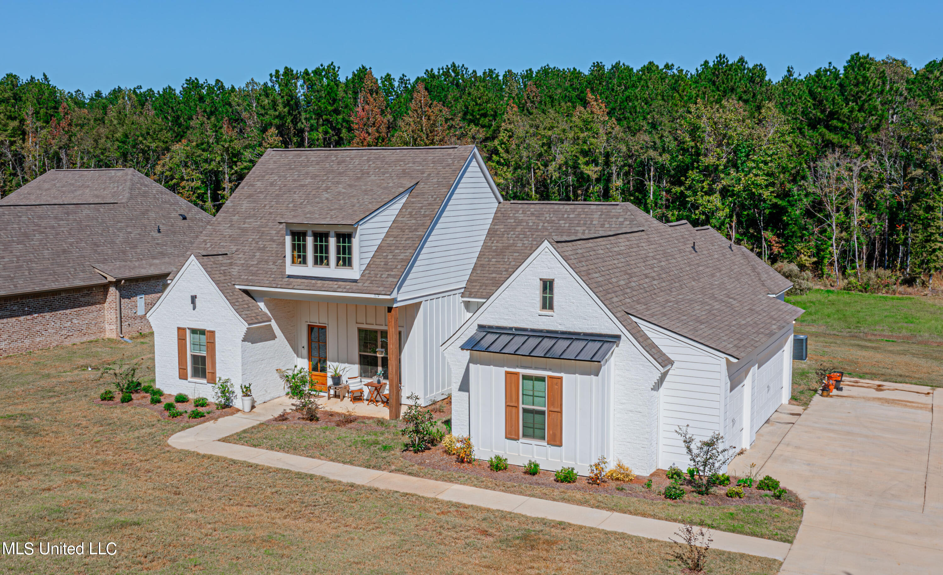 1614 Old Lake Road Brandon, MS 39042 - Photo 2 of 58 DJI_0340-Enhanced-NR