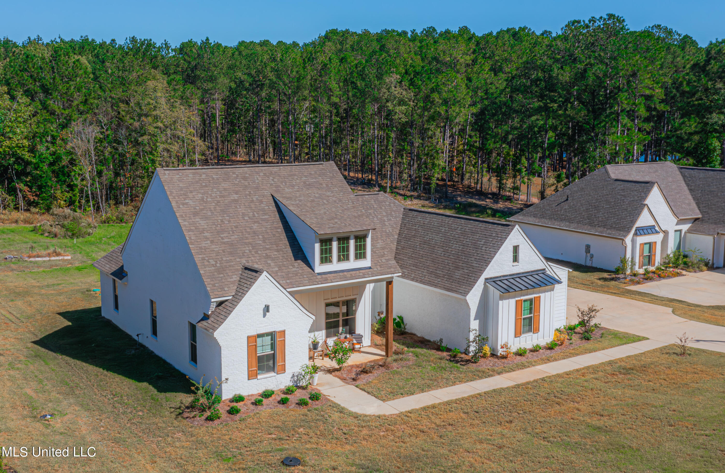1614 Old Lake Road Brandon, MS 39042 - Photo 3 of 58 DJI_0339-Enhanced-NR