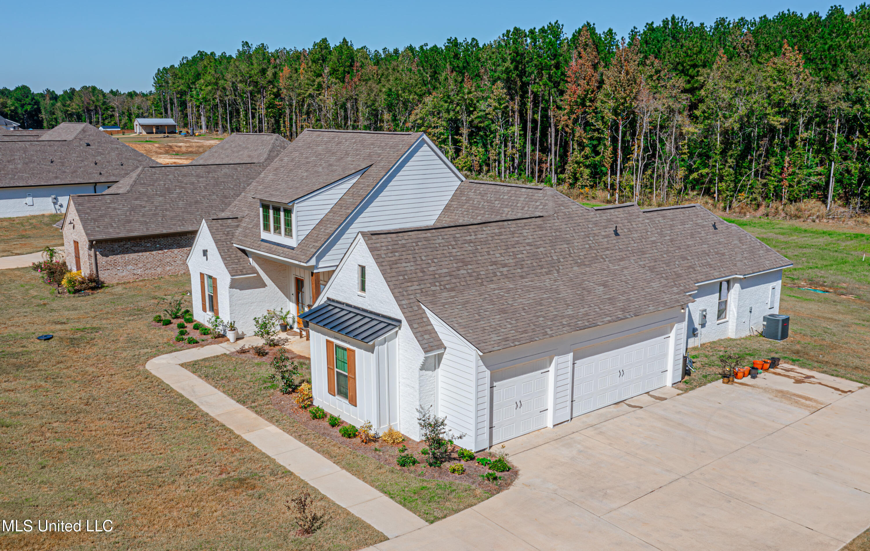 1614 Old Lake Road Brandon, MS 39042 - Photo 5 of 58 DJI_0342-Enhanced-NR