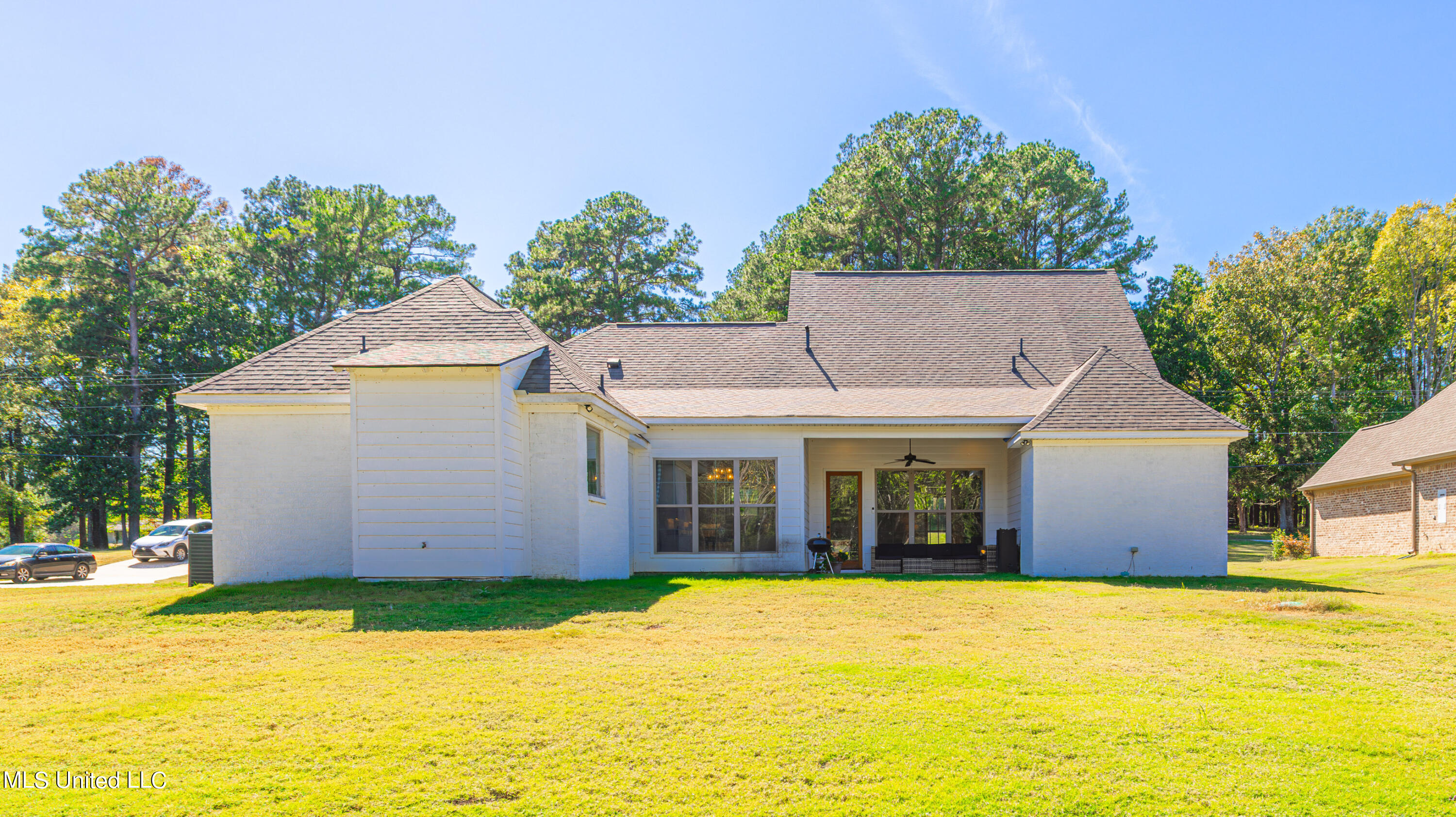 1614 Old Lake Road Brandon, MS 39042 - Photo 54 of 58 1R4A5011-Enhanced-NR