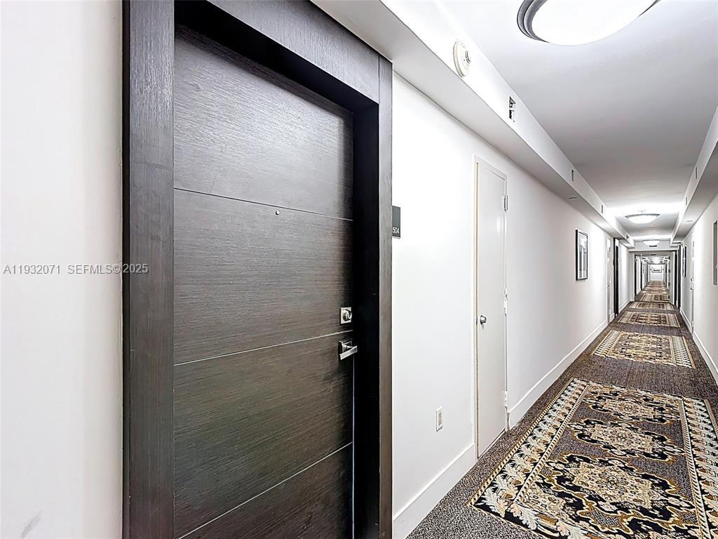 2801 Northeast 183rd Street, Unit 1504W Aventura, FL 33160 - Photo 18 of 57 a view of hallway