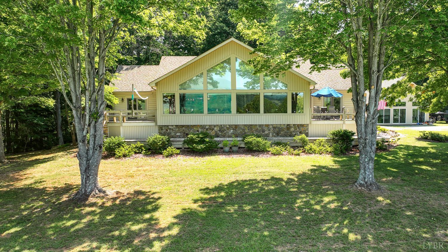1361 Hurricane Creek Road Goode, VA 24556 - Photo 2 of 86