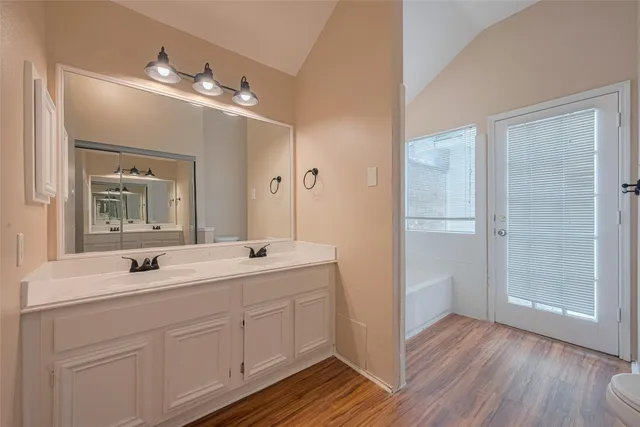 $1,800 | 15827 Beechnut Street, Houston, TX 77083