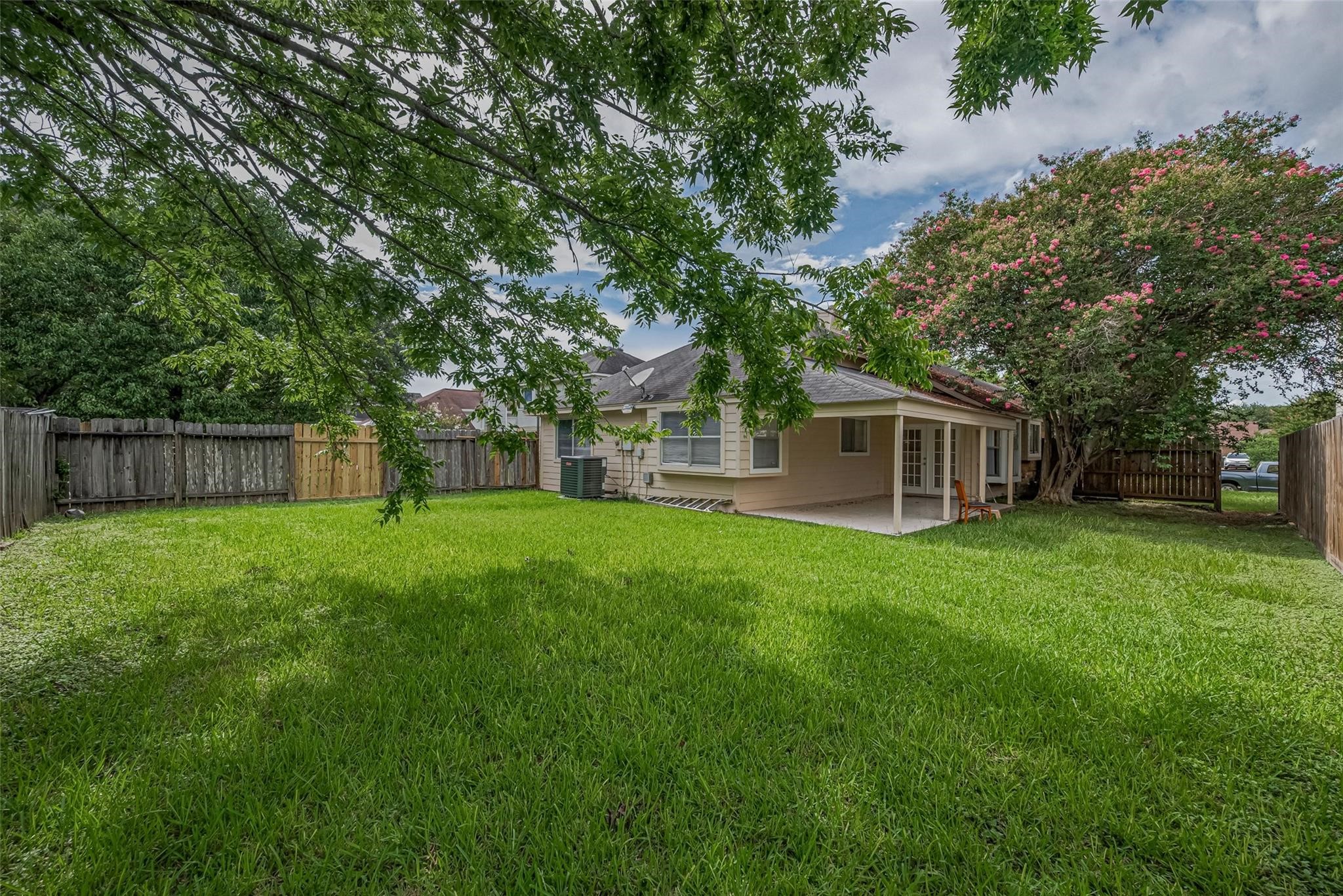 15827 Beechnut Street Houston, TX 77083 - Photo 3 of 16