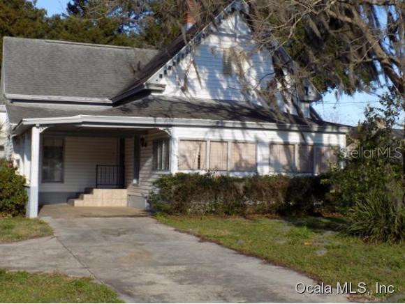 5925 Southeast Robinson Road Belleview, FL 34420 - Photo 1 of 1 Primary Photo