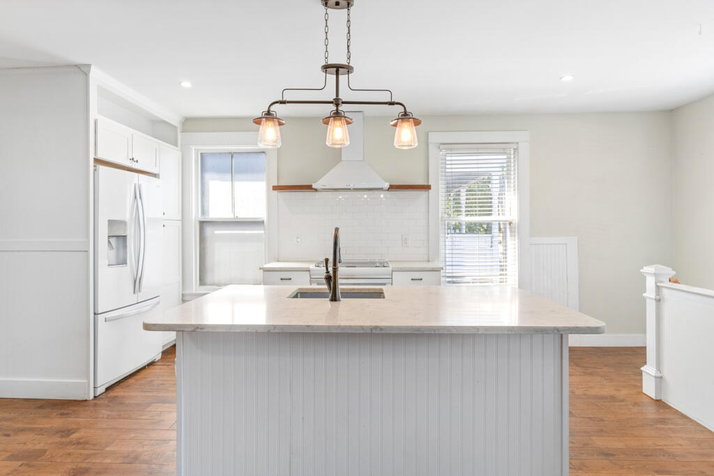 736 Forest Avenue Portland, ME 04103 - Photo 11 of 28 DSC08036
