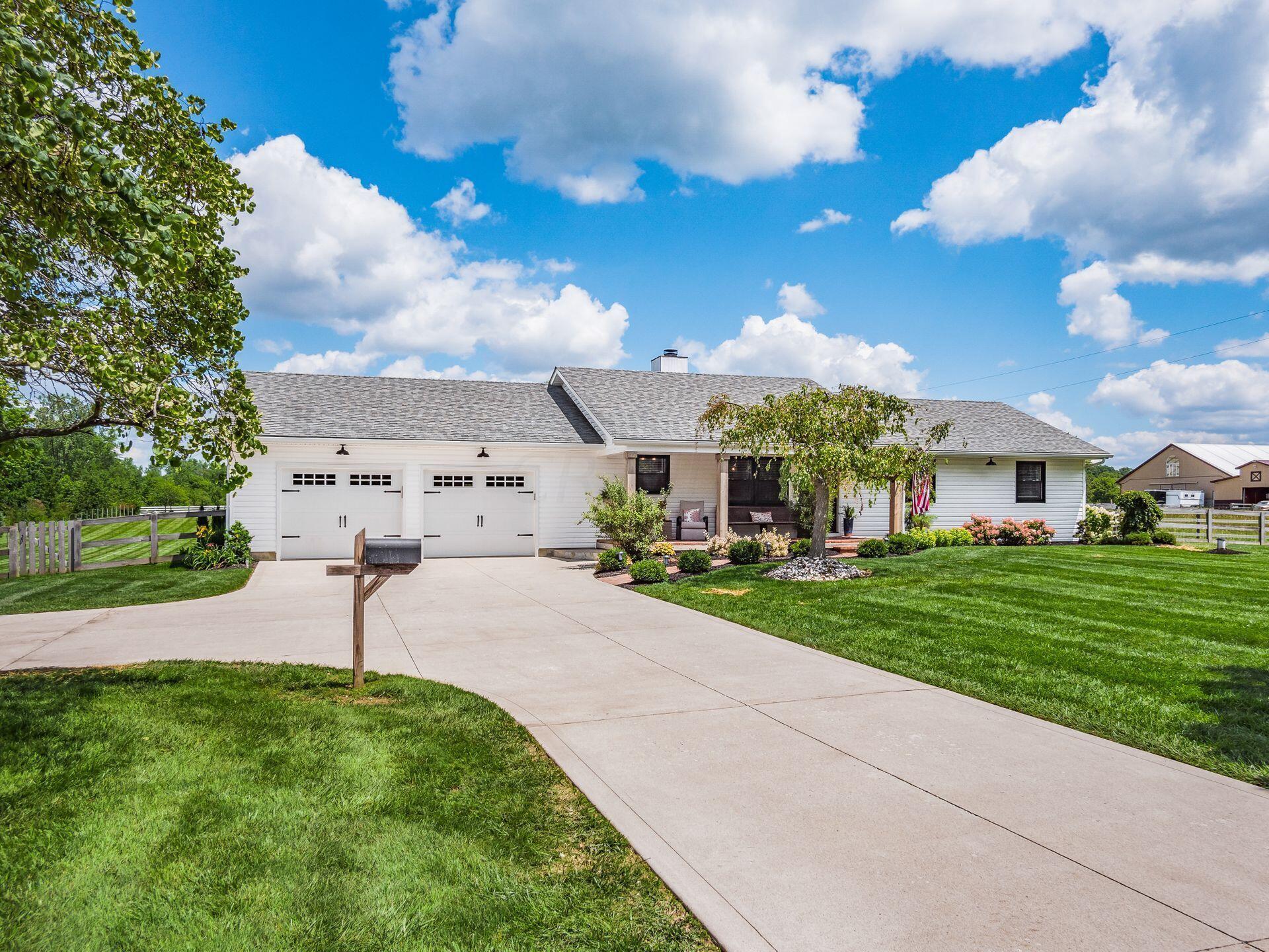 2222 Amity Road Hilliard, OH 43026 - Photo 2 of 88
