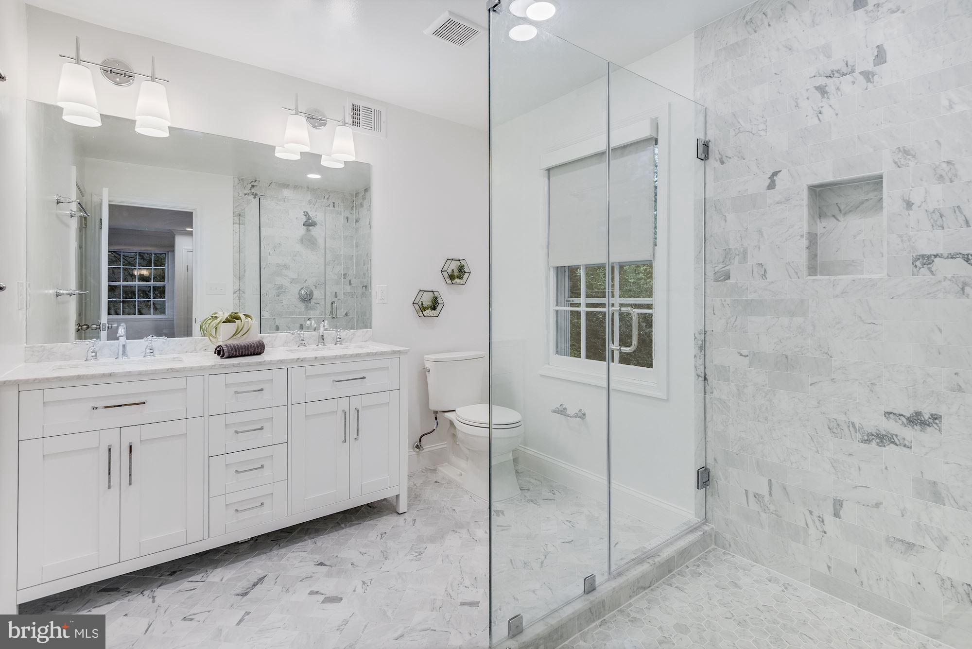 5707 Mohican Road Bethesda, MD 20816 - Photo 13 of 35