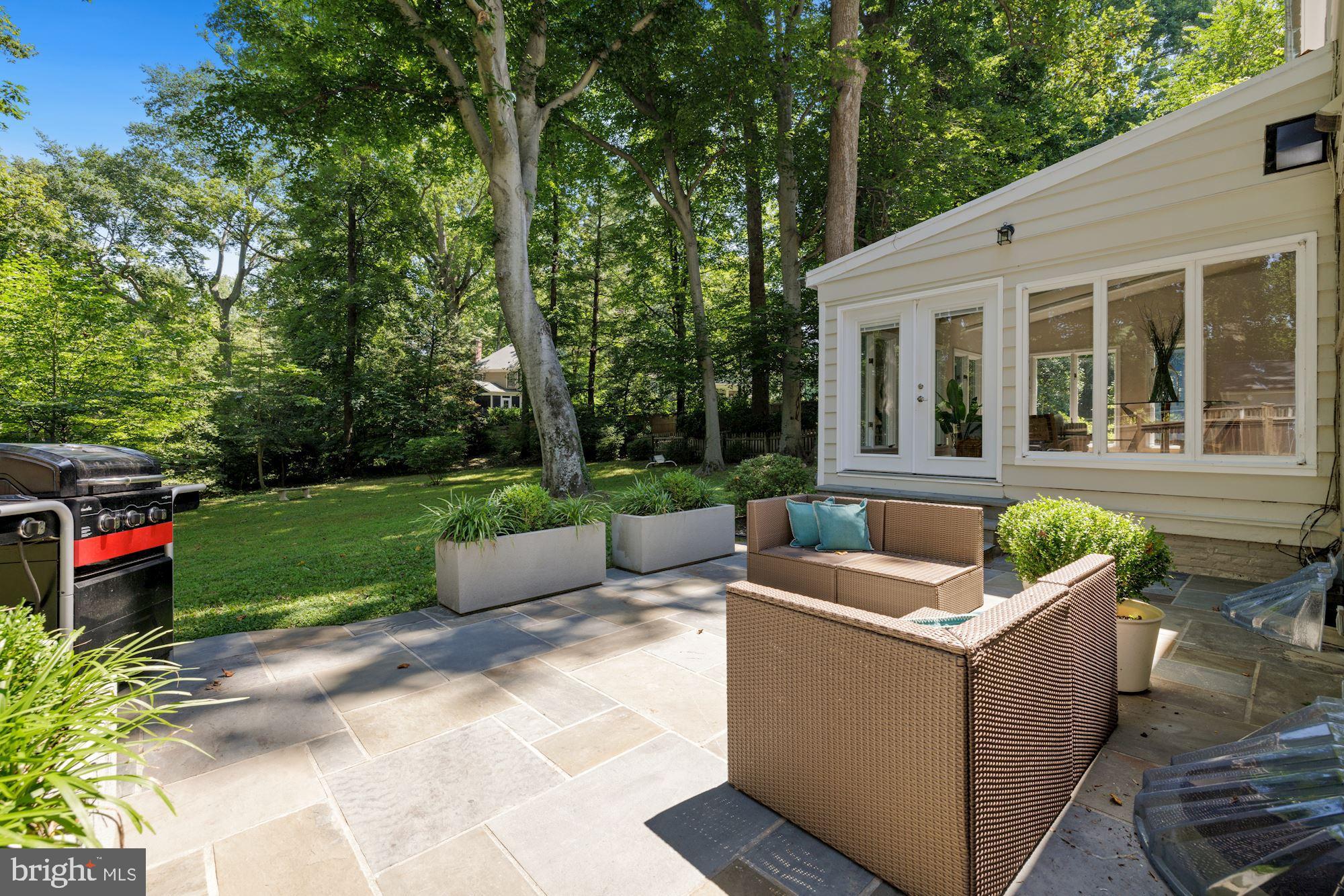 5707 Mohican Road Bethesda, MD 20816 - Photo 27 of 35