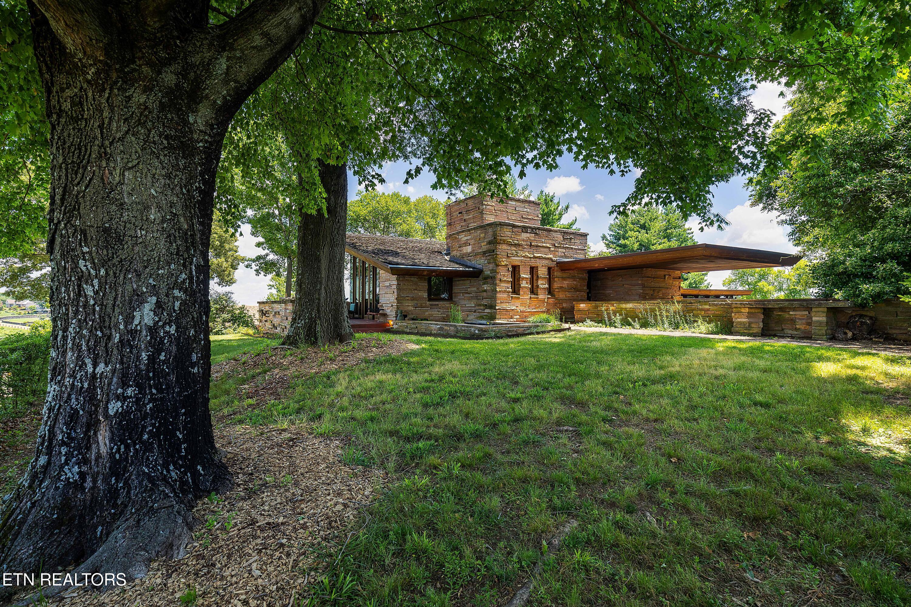334 North Crest Road Chattanooga, TN 37404 - Photo 13 of 53 L40A8712