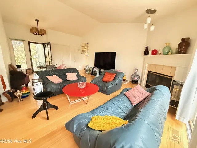 $460,000 | 30 Lake Pinehurst Villas Road, Pinehurst, NC 28374