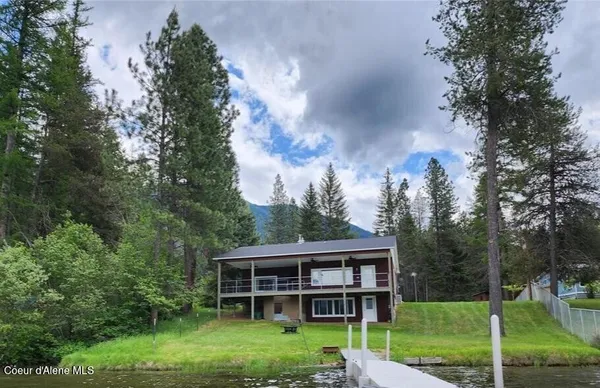 $950,000 | 153 Savage Lane West, Troy, MT 59935