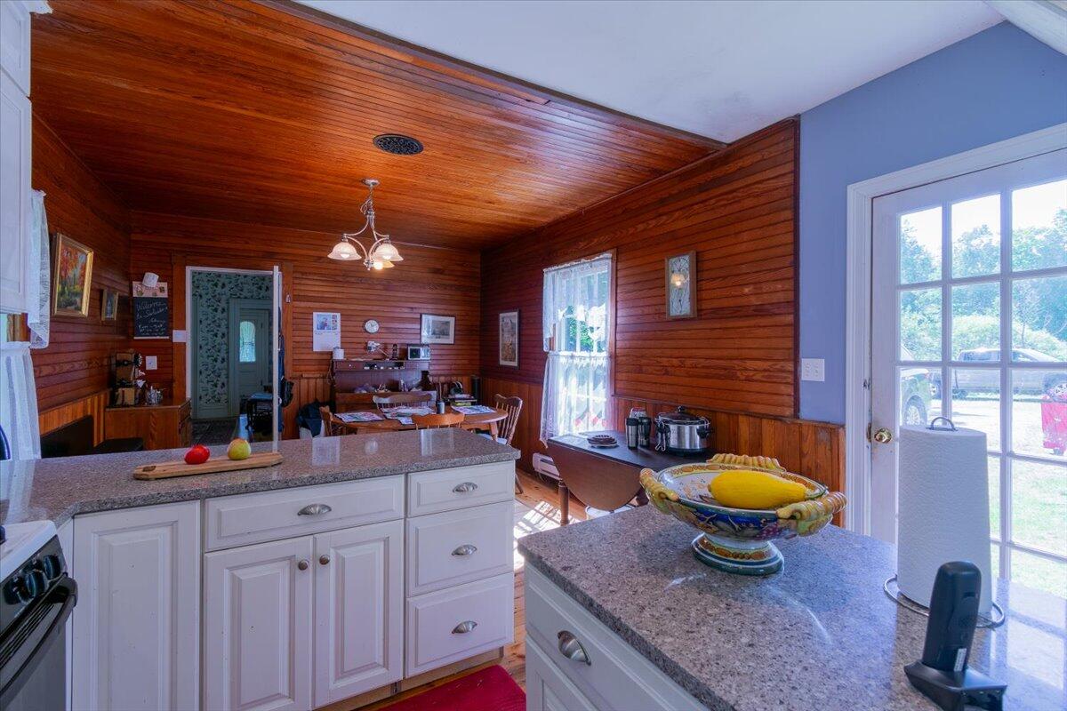 292 Main Road Islesboro, ME 04848 - Photo 18 of 41 292 Main Road, Islesboro