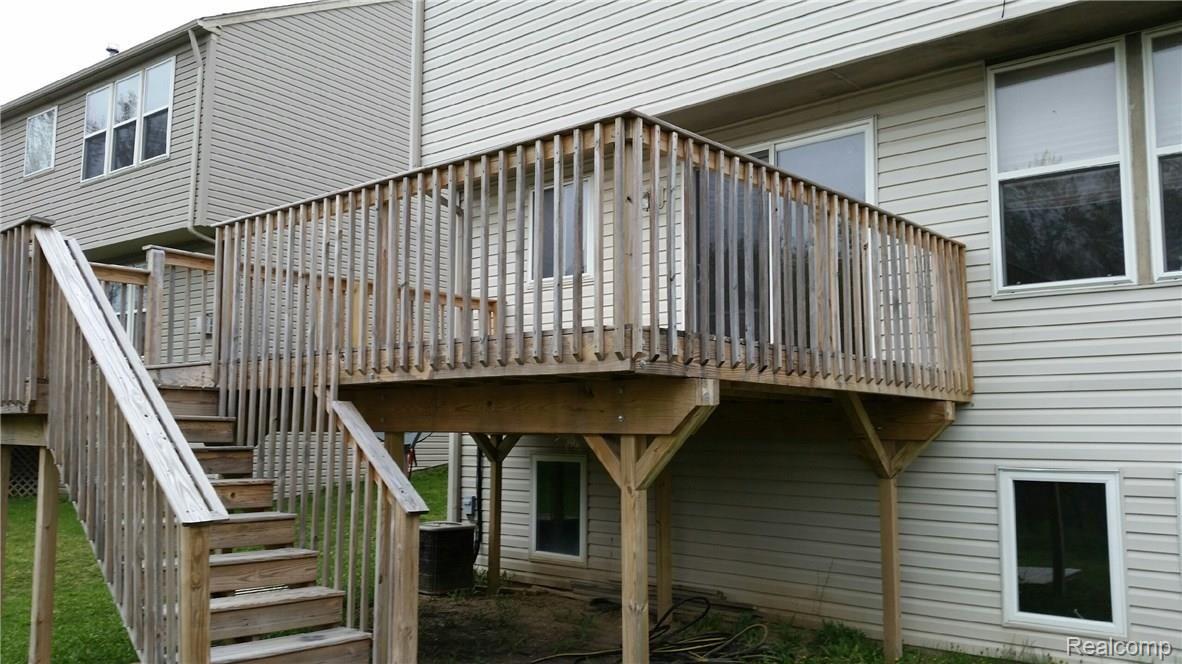 488 Otter Run Road Holly, MI 48442 - Photo 16 of 16 Deck