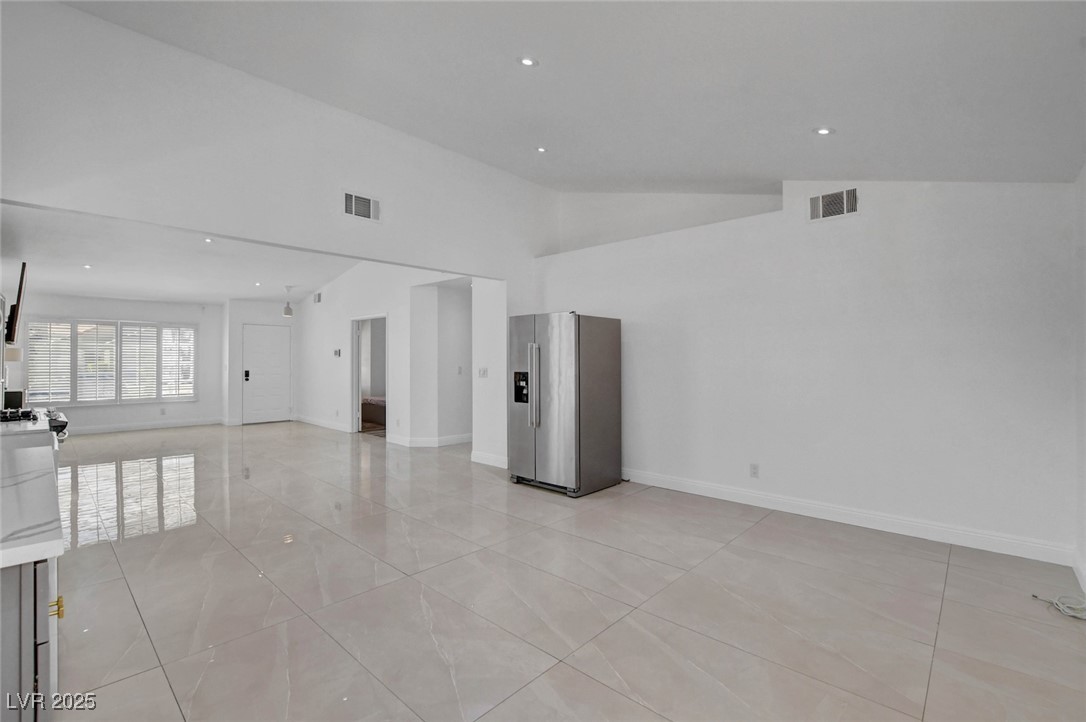 9028 Cypress Point Road Las Vegas, NV 89117 - Photo 15 of 46