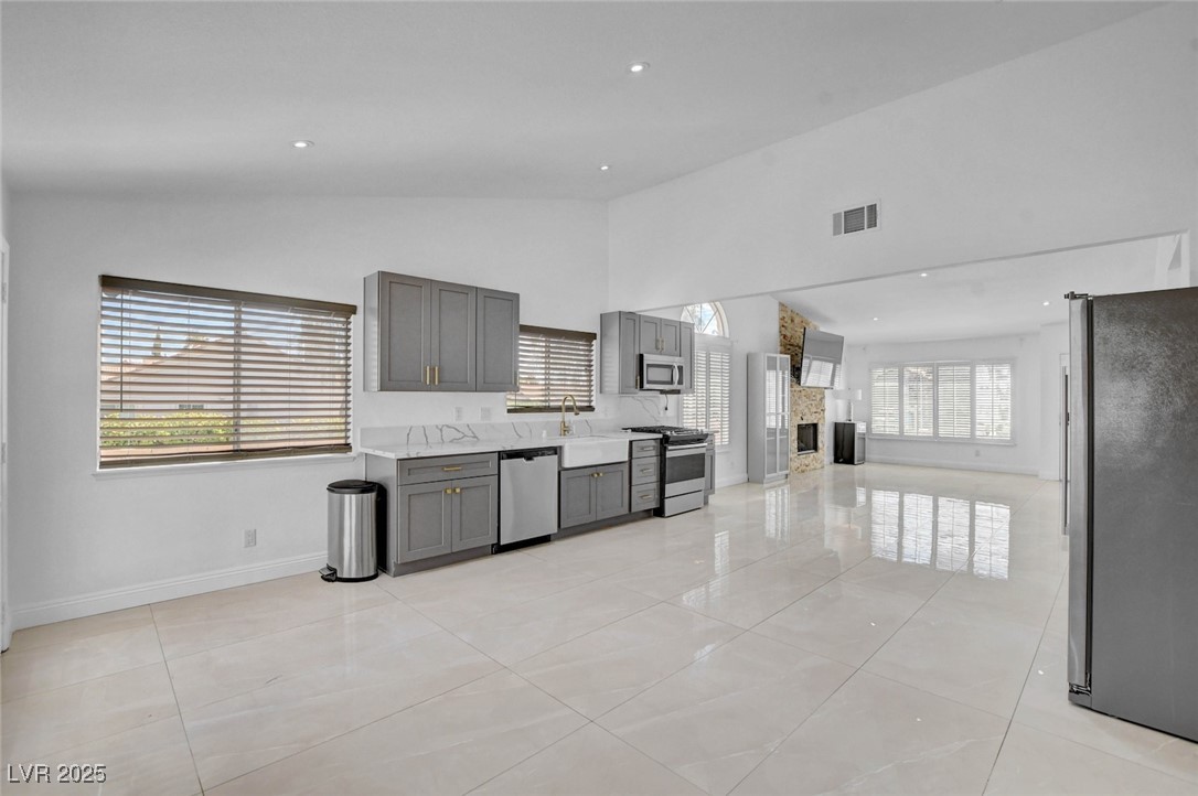 9028 Cypress Point Road Las Vegas, NV 89117 - Photo 16 of 46