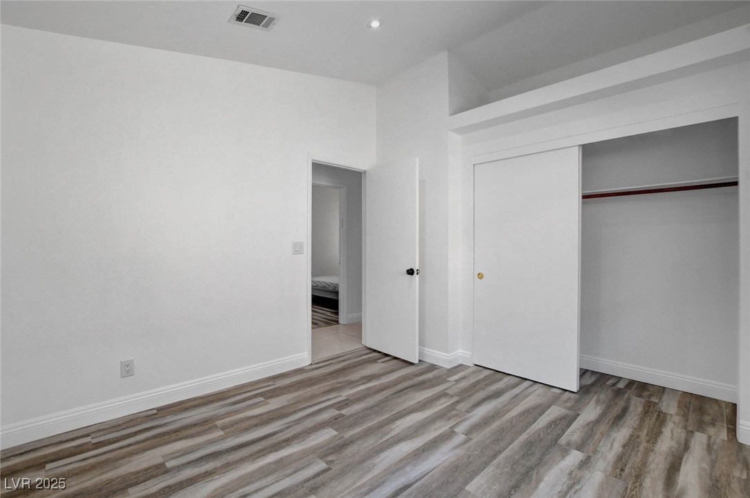 9028 Cypress Point Road Las Vegas, NV 89117 - Photo 26 of 46