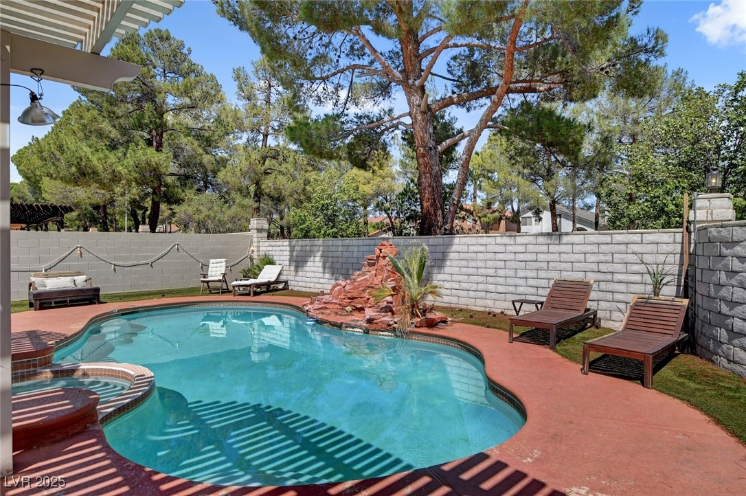 9028 Cypress Point Road Las Vegas, NV 89117 - Photo 41 of 46