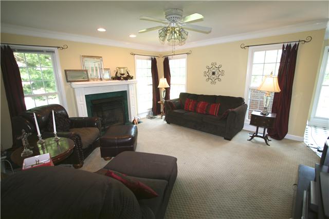 334 Short Springs Road Tullahoma, TN 37388 - Photo 5 of 20 Gallery Image 5