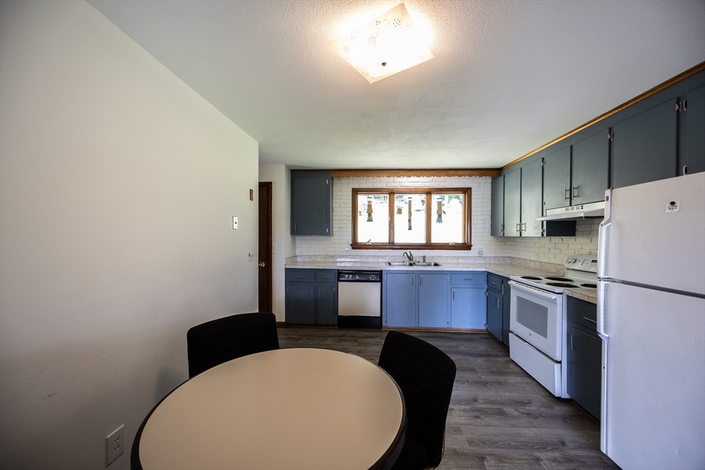 477 River Road Deerfield, MA 01342 - Photo 21 of 42