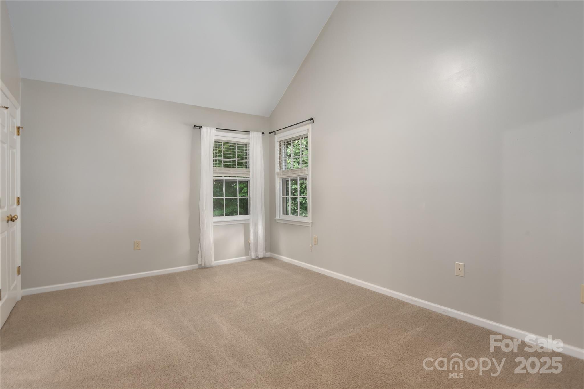 10024 Avon Farm Lane Charlotte, NC 28269 - Photo 13 of 25