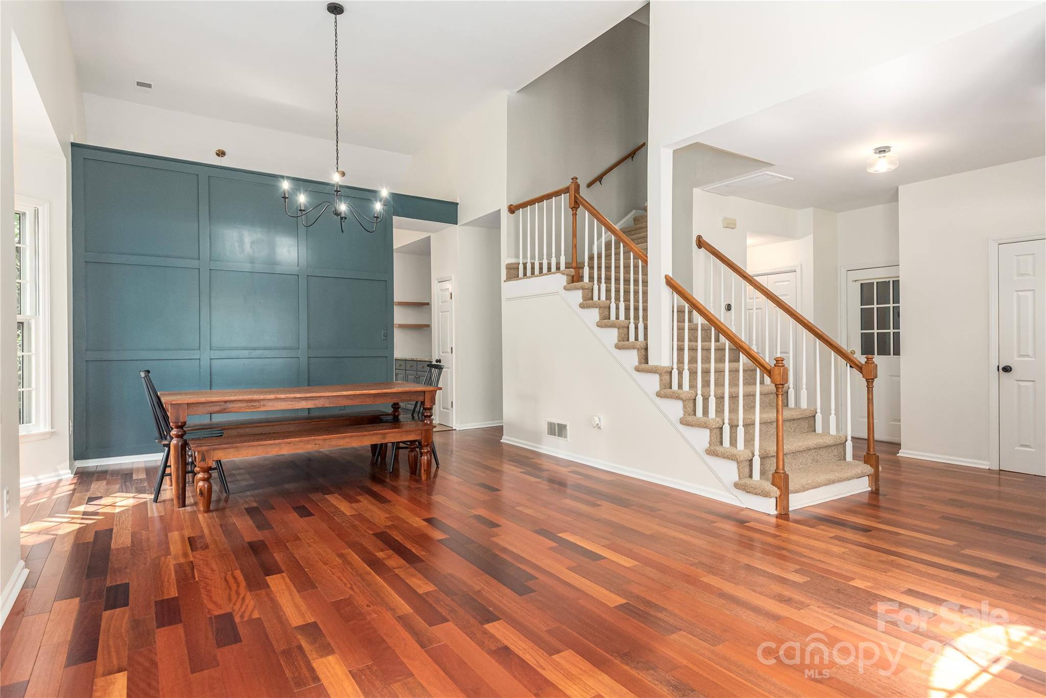 10024 Avon Farm Lane Charlotte, NC 28269 - Photo 5 of 25