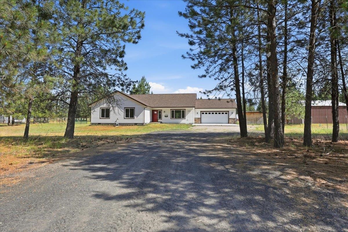 5717 East Oregon Road Elk, WA 99009 - Photo 2 of 50